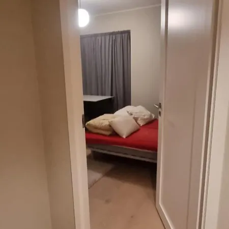 12sq Mts Seaside Lervig-park Privatunterkunft